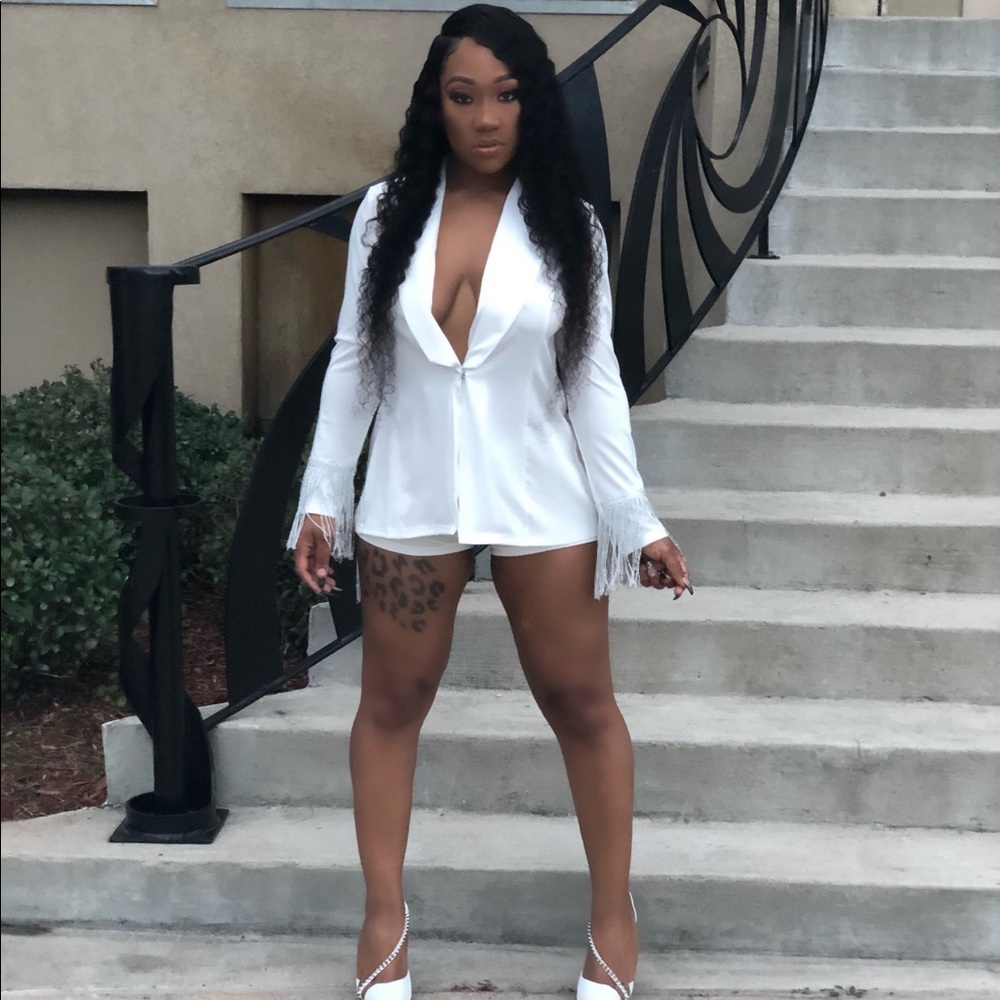 White 2 Piece Set